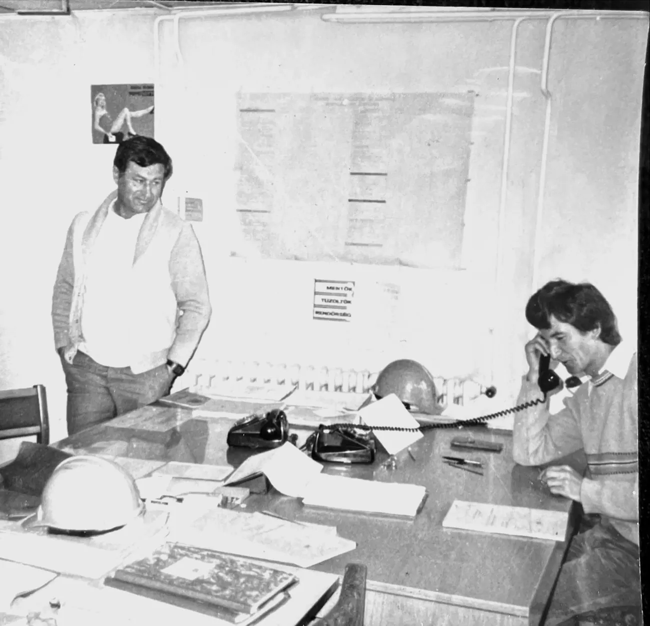 My father (right, on the phone) in the company's first office in Berente, 1992 — archive photo
